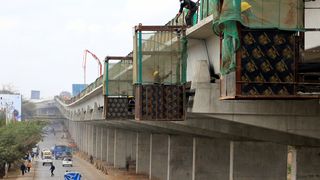 2021, Construction at the Nairobi Expressway (picture alliance / REUTERS | Thomas Mukoya)