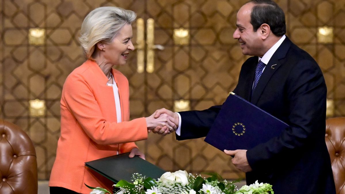 European Commission president Ursula Von der Leyen and Egypt president Abdel Fattah el-Sisi pictured during a mission of the Belgian Prime Minister, Saturday 16 March 2024 in Doha, Qatar. 