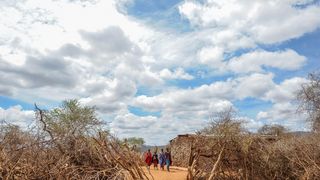 Kajiado, Kenia, 2022: Die Kenianer im Rift Valley sind mit zunehmender Nahrungsmittel- und Wasserknappheit konfrontiert.